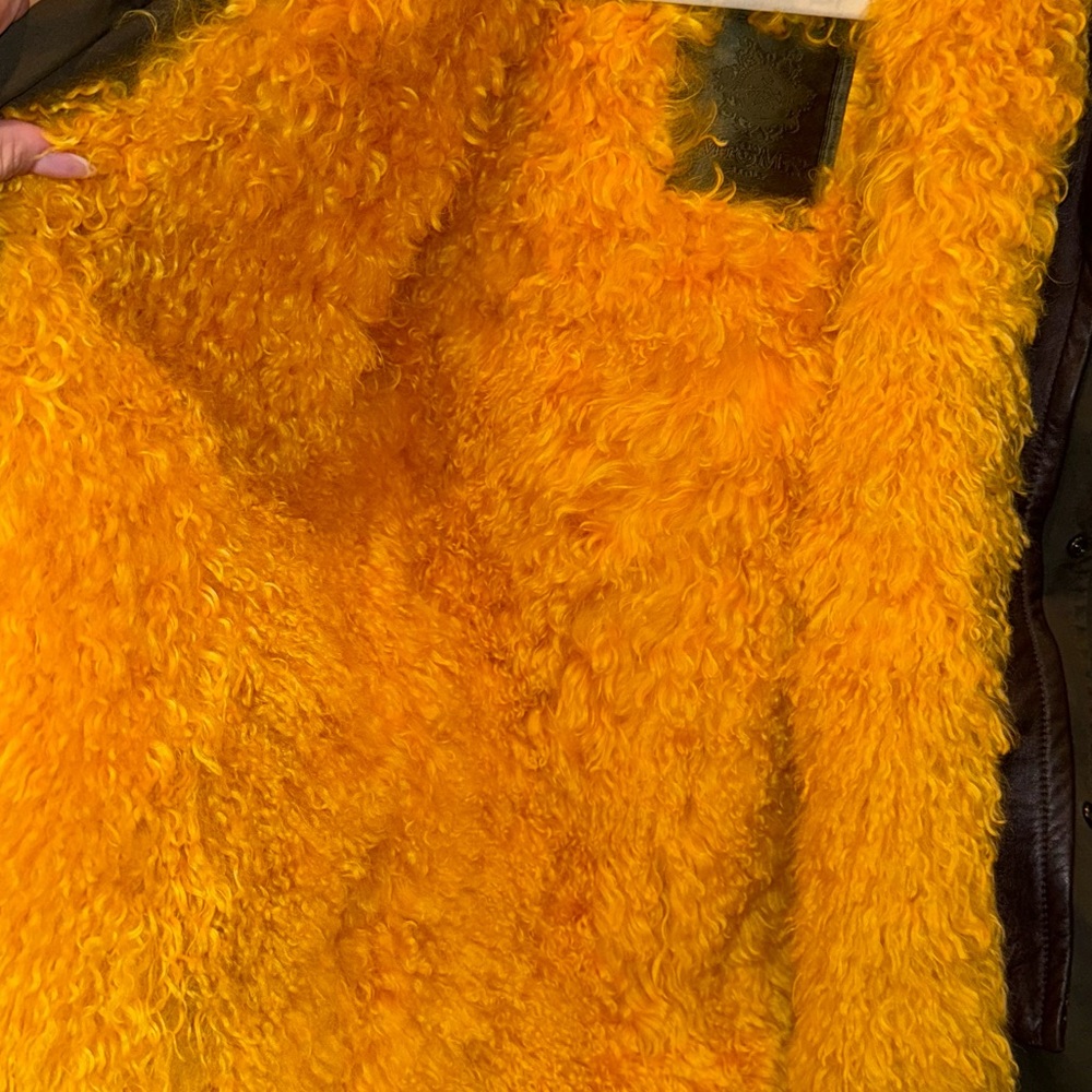 Mr. & Mrs. Italy Real lamb Fur lined hooded coat! - Picture 6 of 11